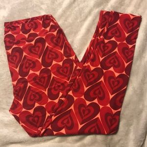 *RARE* Lularoe TC hearts leggings